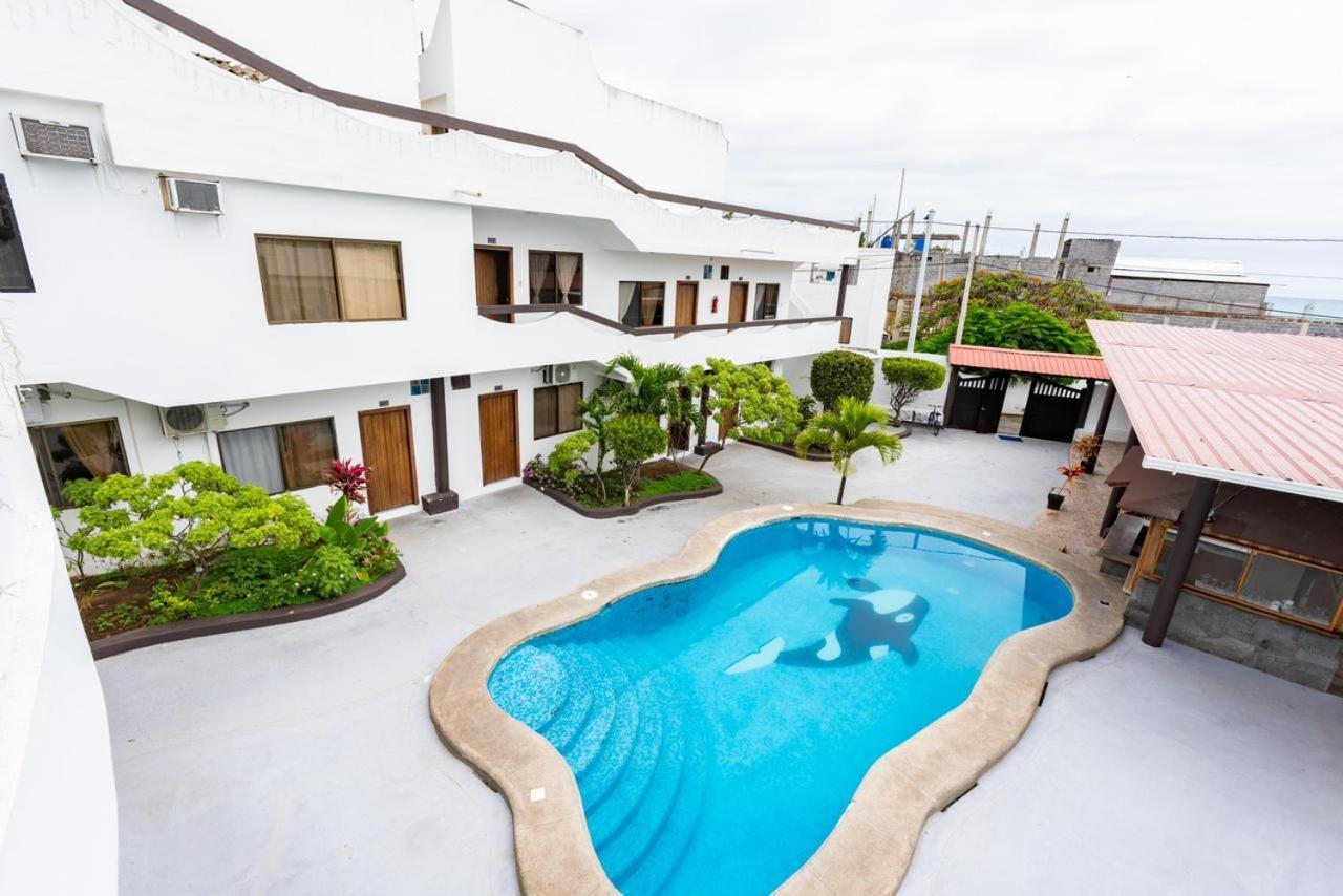 Hotel Pelican Bay 푸에르토아요라 외부 사진