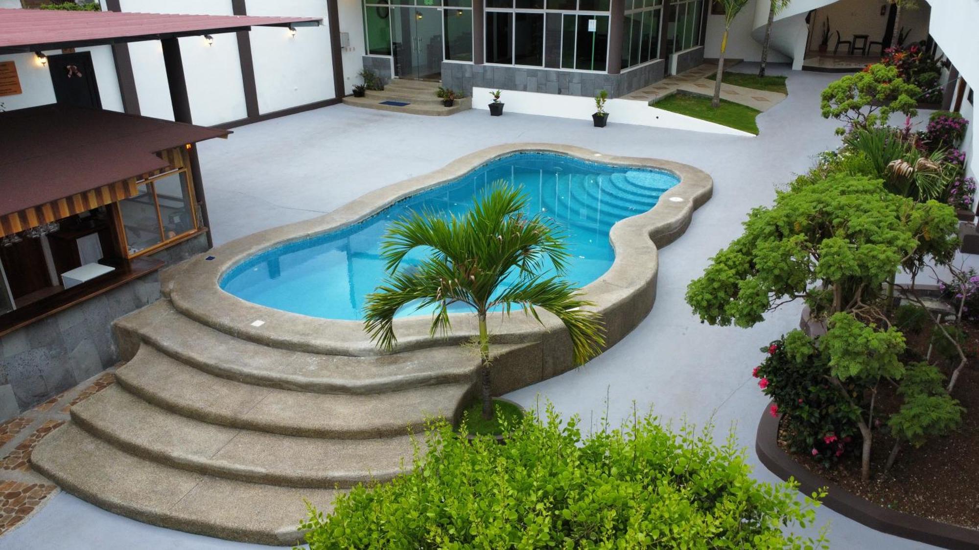 Hotel Pelican Bay 푸에르토아요라 외부 사진